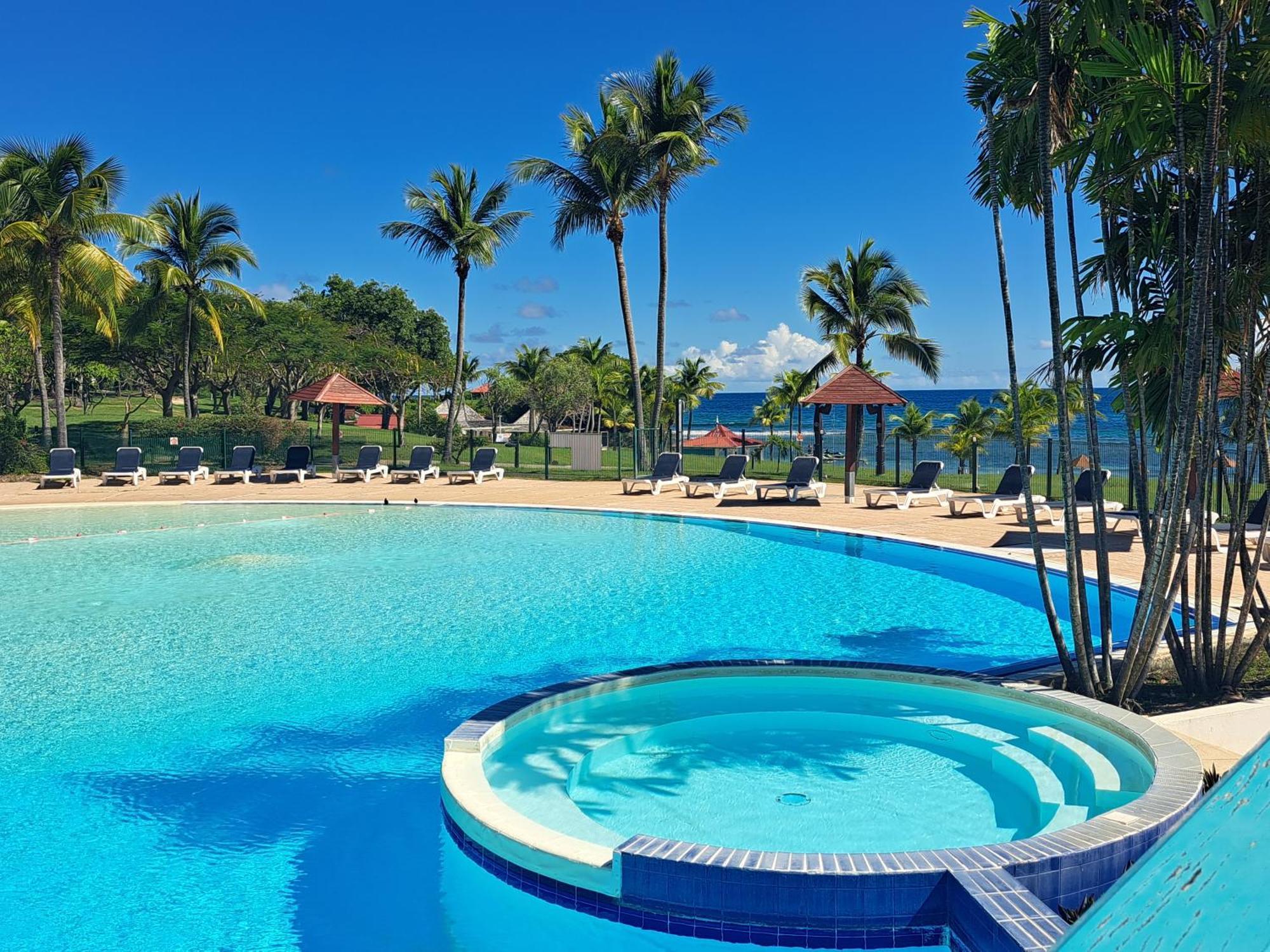 Grand Studio Vue Mer Exceptionnelle, Piscines, Plages. Sainte-Anne  Exterior foto